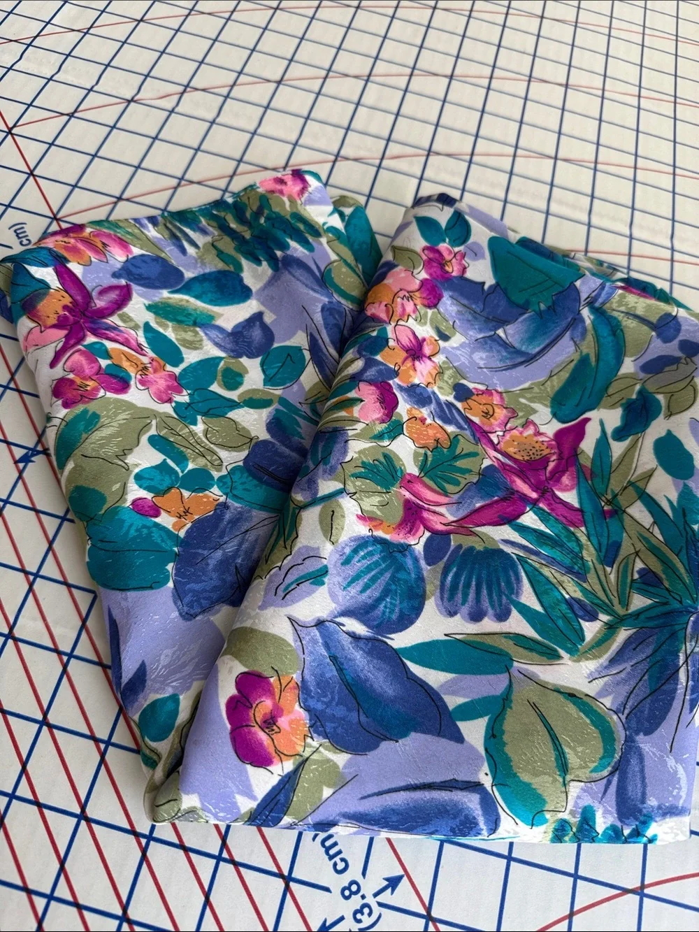 Vintage 1990 Hi-Fashion Fabrics Tropical Floral Slinky Jacquard 2 1/4 Yds